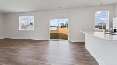 Living - 811 Spikeresh Way, Joppa, MD 21085 photo 4 of 8