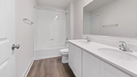 Bath - 811 Spikeresh Way, Joppa, MD 21085 photo 1 of 5