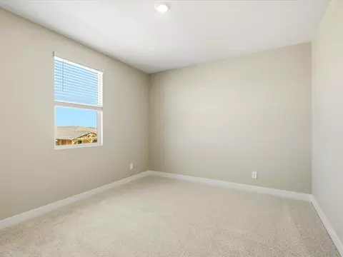 Bedroom - 1051 W Haynes Way, Apache Junction, AZ 85120 photo 3 of 10
