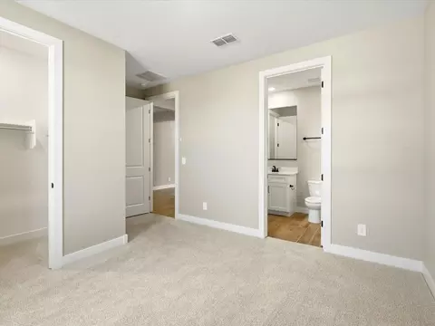 Bedroom - 1051 W Haynes Way, Apache Junction, AZ 85120 photo 6 of 10