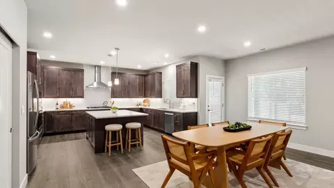 Dining - 9236 NE 186th Pl, Bothell, WA 98011 photo 2 of 2