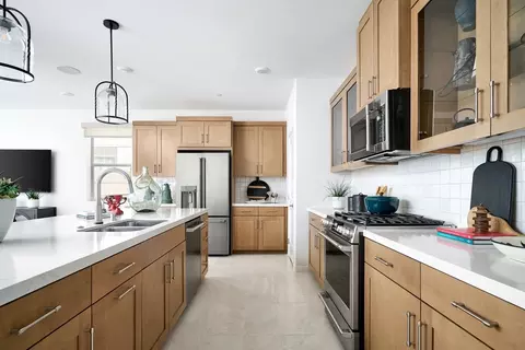Kitchen - 3818 Bluff View Dr, Corona, CA 92883 photo 2 of 2