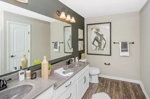 Bath - Varner Drive, Fairborn, OH 45324 photo 6 of 6