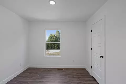 Bedroom - 721 Nebula Ln, Centerton, AR 72713 photo 6 of 13