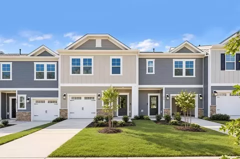 306 Sweetbay Tree Dr, Wendell, NC 27591
