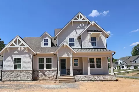 1002 Kingbird Ln, Clover, SC 29710