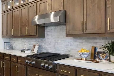 Kitchen - 142 Tumbling Creek Run, Kyle, TX 78640 photo 5 of 9
