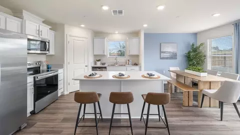 Kitchen - 1690 Carson Way, Hanford, CA 93230 photo 1 of 2