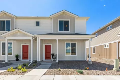 256 E Browns Creek St, Saratoga Springs, UT 84045