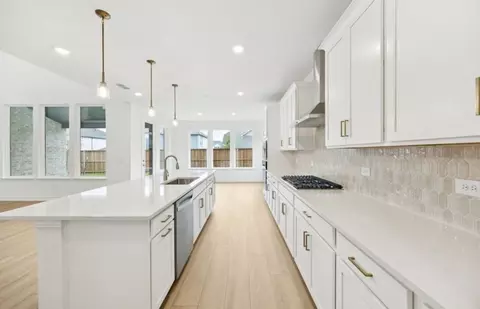 Kitchen - 11133 Roxburgh Rd, Haslet, TX 76052 photo 1 of 2