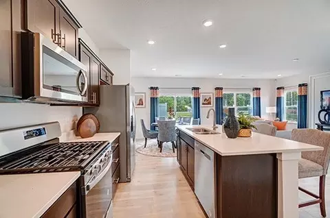 Kitchen - 1385 Marinelli Dr E, Columbus, OH 43228 photo 8 of 10