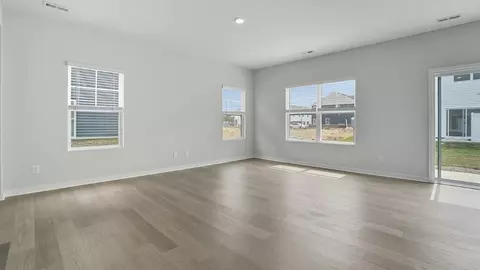 Living - 1385 Marinelli Dr E, Columbus, OH 43228 photo 3 of 7