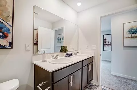 Bath - 1385 Marinelli Dr E, Columbus, OH 43228 photo 14 of 14