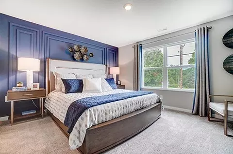 Bedroom - 1385 Marinelli Dr E, Columbus, OH 43228 photo 13 of 22