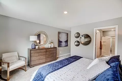Bedroom - 1385 Marinelli Dr E, Columbus, OH 43228 photo 15 of 22