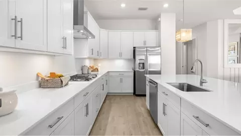 Kitchen - 13029 Maya Bay Ct, Venice, FL 34293 photo 3 of 5