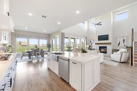 Kitchen - 1205 Terrain Rd, Midlothian, TX 76065 photo 4 of 4