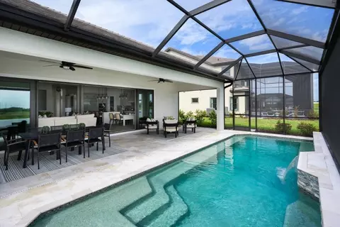 Exterior - 10740 Spring Sapling Cir, Parrish, FL 34219 photo 9 of 12