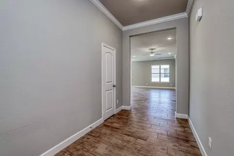 Entry Way - 25490 84th St, Lenexa, KS 66227 photo 2 of 4