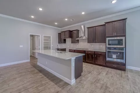 Kitchen - 25490 84th St, Lenexa, KS 66227 photo 3 of 3