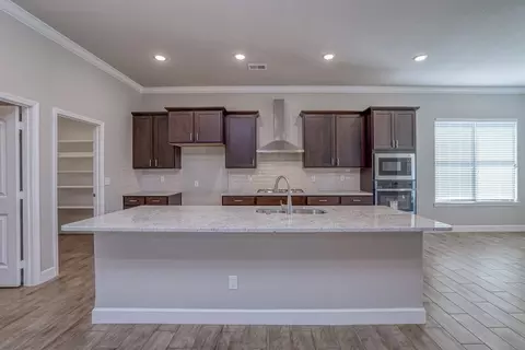 Kitchen - 25490 84th St, Lenexa, KS 66227 photo 2 of 3