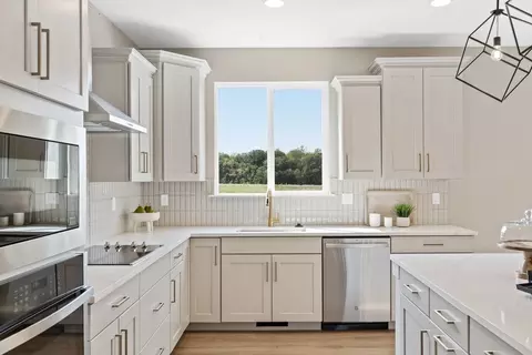 Kitchen - 6 Alder Creek Dr, Wright City, MO 63390 photo 4 of 7