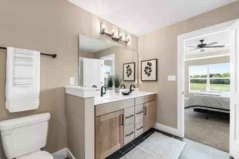 Bath - 6 Alder Creek Dr, Wright City, MO 63390 photo 3 of 5