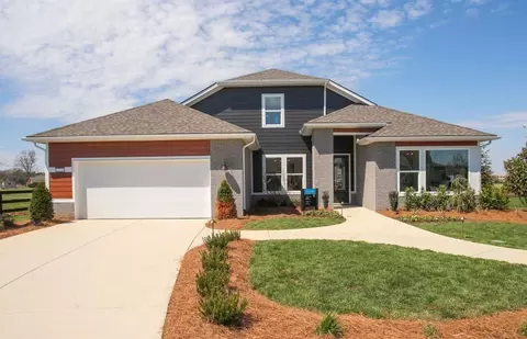 250 Barton Village Blvd, Lebanon, TN 37090