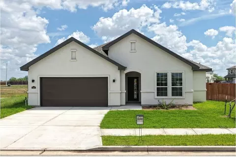 3100 Oriole Dr, Mission, TX 78572
