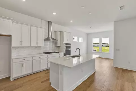 Kitchen - 210 Brickstone Trce, Saint Augustine, FL 32092 photo 3 of 13