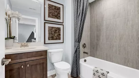 Bath - 4006 Cresswind Blvd, Monroe, NC 28110 photo 2 of 3