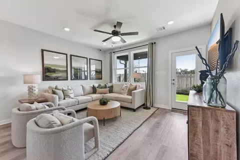Living - 100 Escape Way, Jarrell, TX 76537 photo 1 of 1
