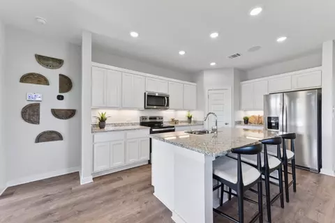 Kitchen - 100 Escape Way, Jarrell, TX 76537 photo 1 of 3