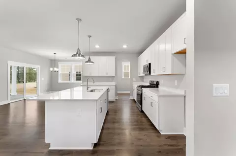 Kitchen - Thomas Lane, Central, SC 29630 photo 3 of 6