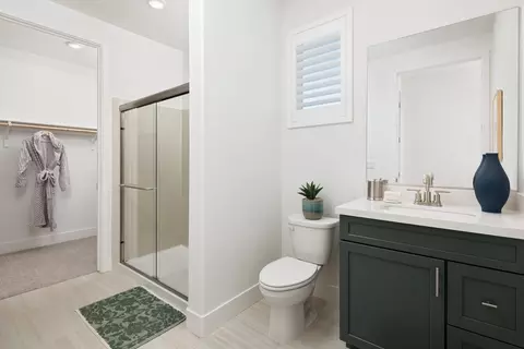 Bath - 4019 Marshall Rd, Vacaville, CA 95687 photo 1 of 3
