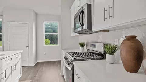 Kitchen - 3256 Wrenfield Way, North Augusta, SC 29841 photo 4 of 6
