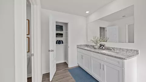 Bath - 3256 Wrenfield Way, North Augusta, SC 29841 photo 2 of 4