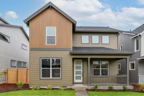 3311 Nightingale Dr, Woodburn, OR 97071