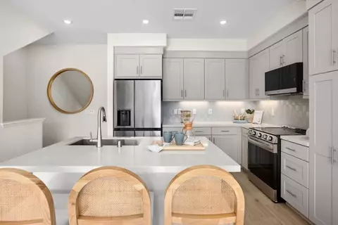Kitchen - 555 Gregory Way, Glendora, CA 91740 photo 7 of 7