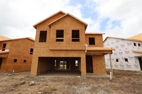 1147 Brittany Dr, Delaware, OH 43015