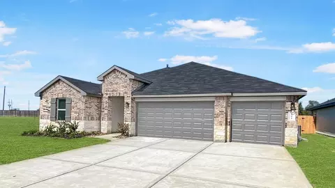 111 Wildflower Ln, Dayton, TX 77535