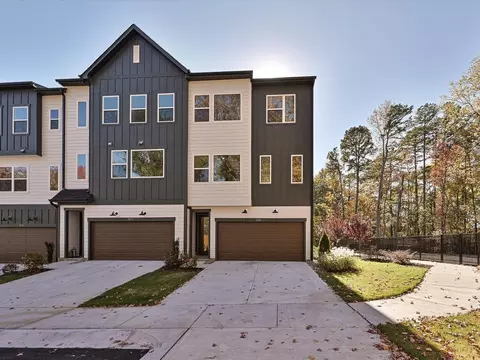 921 Archway Ln, Charlotte, NC 28217