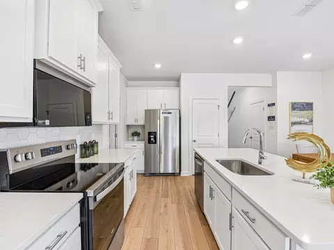 Kitchen - 3050 14th Ave NE, Conover, NC 28613 photo 3 of 5