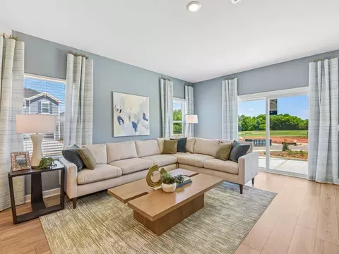 Living - 3050 14th Ave NE, Conover, NC 28613 photo 1 of 5
