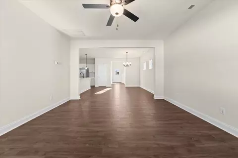 Living - 140 Wolf St, Spring Lake, NC 28390 photo 5 of 5