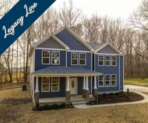 100 Battery Cir, Yorktown, VA 23692