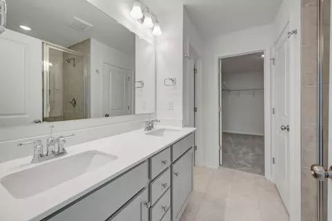 Bath - 1410 Bucknell St, Wingate, NC 28174 photo 1 of 2