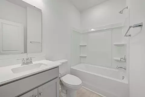 Bath - 1410 Bucknell St, Wingate, NC 28174 photo 2 of 2
