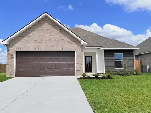 220 Summit Ave, Sulphur, LA 70665