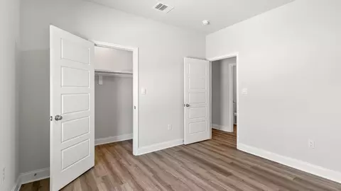 Bedroom - 9500 Mossy Rd, Biloxi, MS 39532 photo 3 of 9